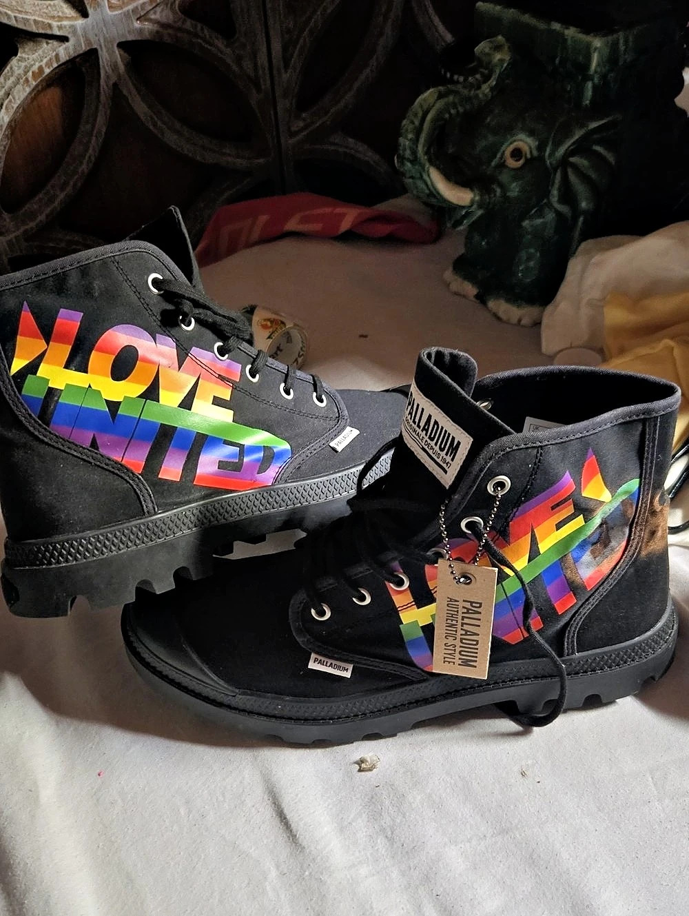Palladium Pampa Pride Rainbow Graphic Combat Boots